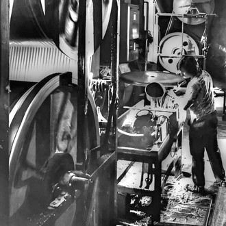 Unsere Mamufaktur in den 80er Jahren Unsere Mamufaktur in den 80er Jahren