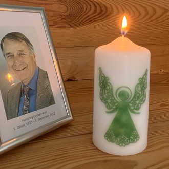 Trauerkerze zum kondolieren Trauerkerze zum kondolieren